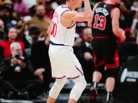 清晨洛杉矶快船备战足总杯，调整名单细节曝光，赛场秩序良好，临场指挥获称赞的简单介绍-竟博电竞平台