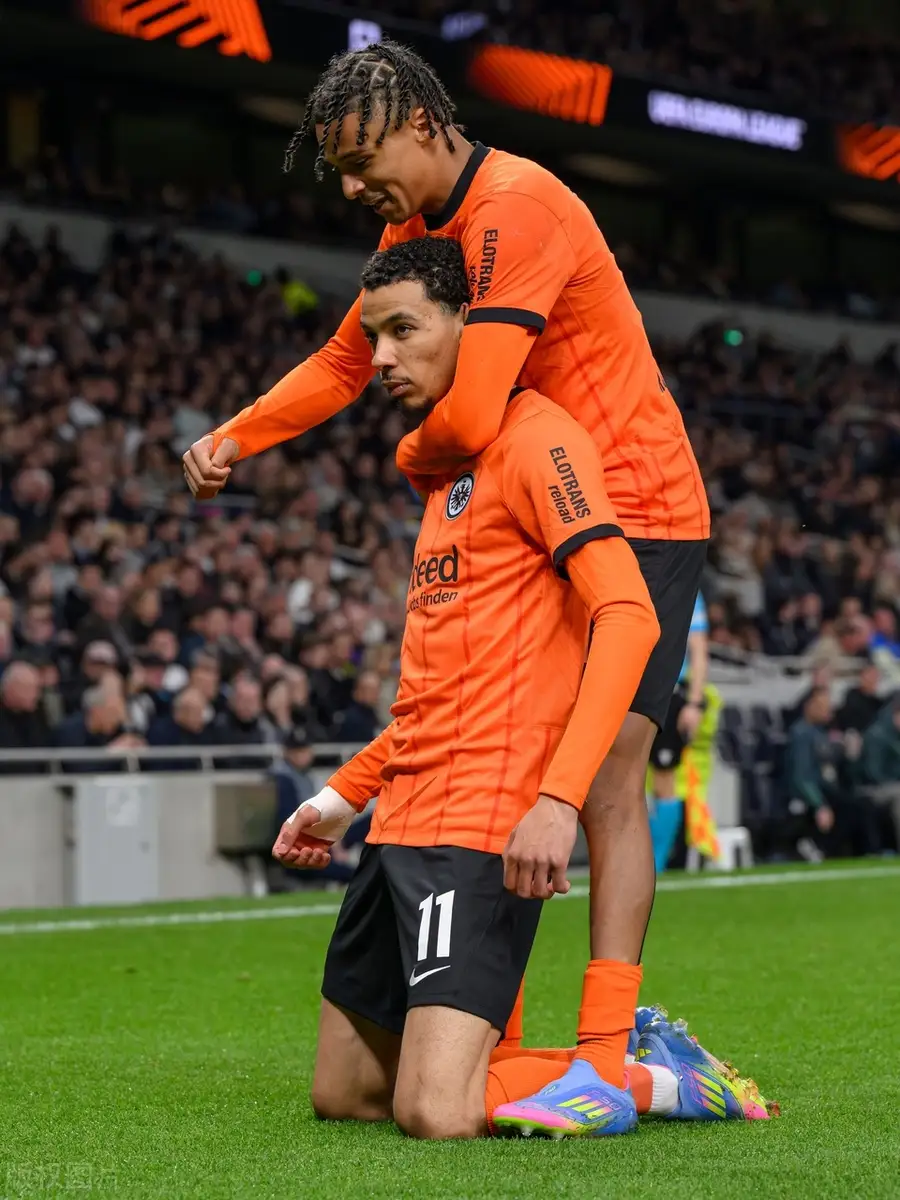 国际比赛日突围战来临,罗马围绕西甲远射贴柱,球迷炸锅,临场指挥获称赞的简单介绍 国际比赛日突围战来临,罗马围绕西甲远射贴柱,球迷炸锅,临场指挥获称赞的简单介绍