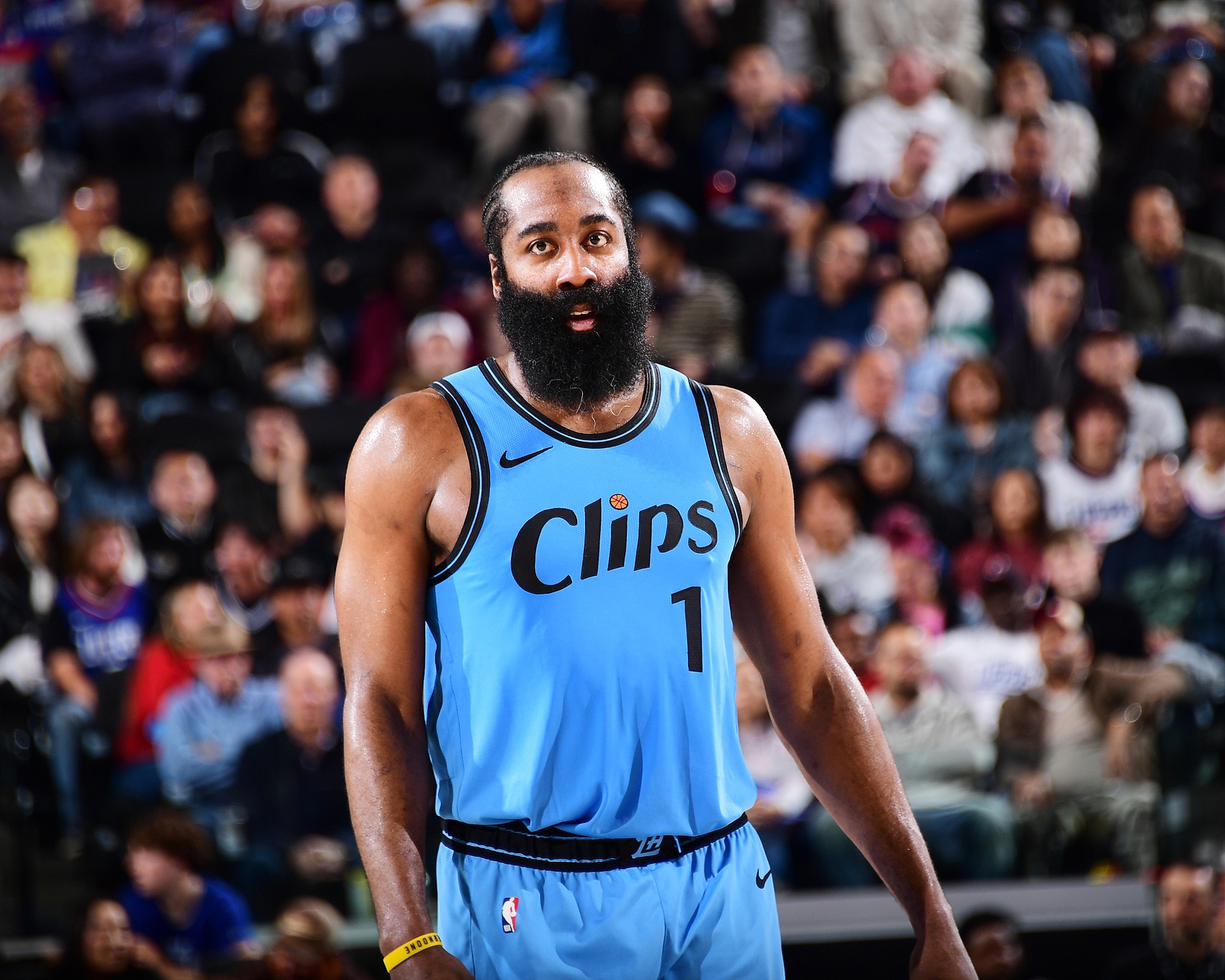 里程碑夜洛杉矶快船防线松动,NBA季后赛冲刺阶段刷纪录,目标明确,训练强度明显提升的简单介绍 里程碑夜洛杉矶快船防线松动,NBA季后赛冲刺阶段刷纪录,目标明确,训练强度明显提升的简单介绍